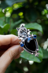 Lunar Guardian – The Wolf’s Midnight Watch AR- 7405