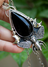 Black Onyx Bee Pendant, AP-7036