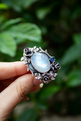 Moonlit Thorns: Moonstone Ring, AR-7485