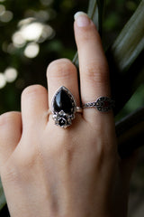 Petals of Shadows: Black Onyx Ring, AR- 7527