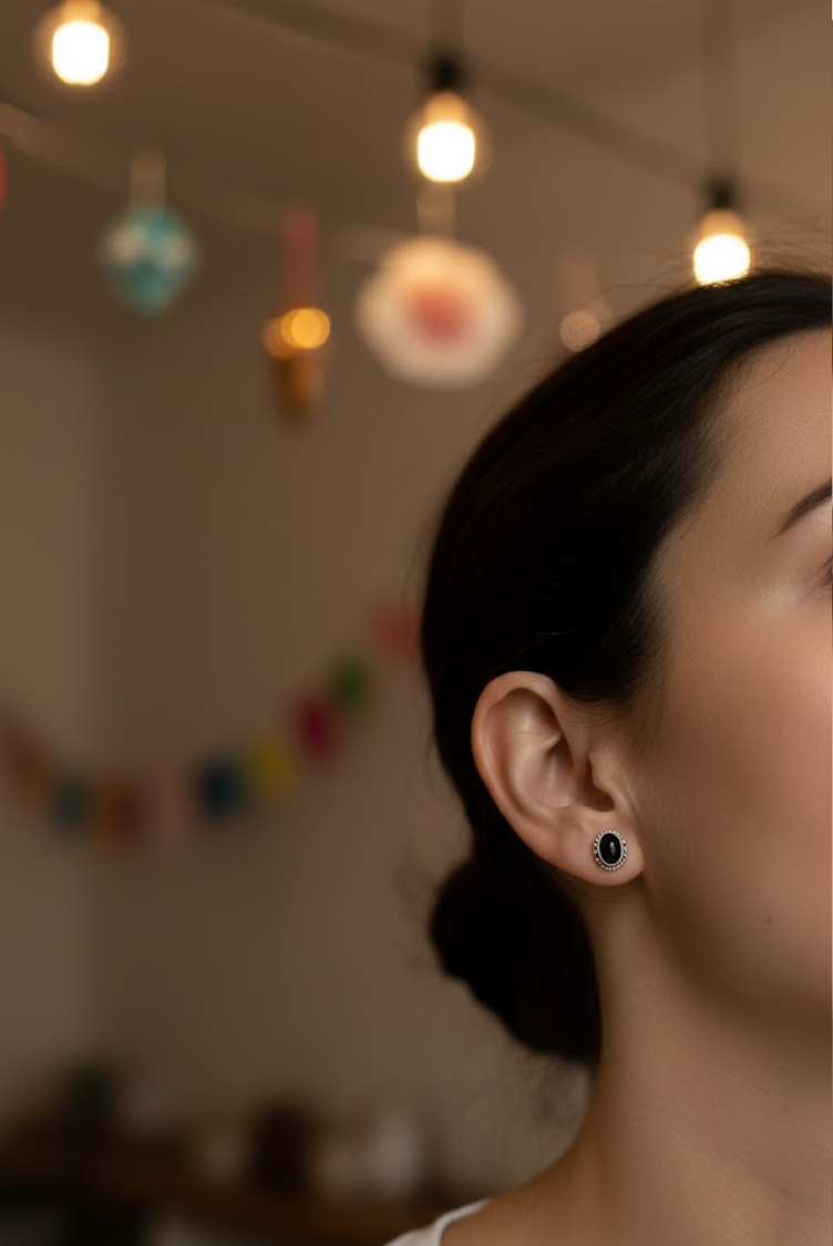 Handmade Oval Shaped Black Onyx Earrings AE-1023