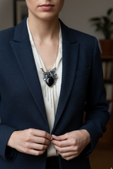 Queen of the Night – Black Onyx Bee Necklace, AP-7401