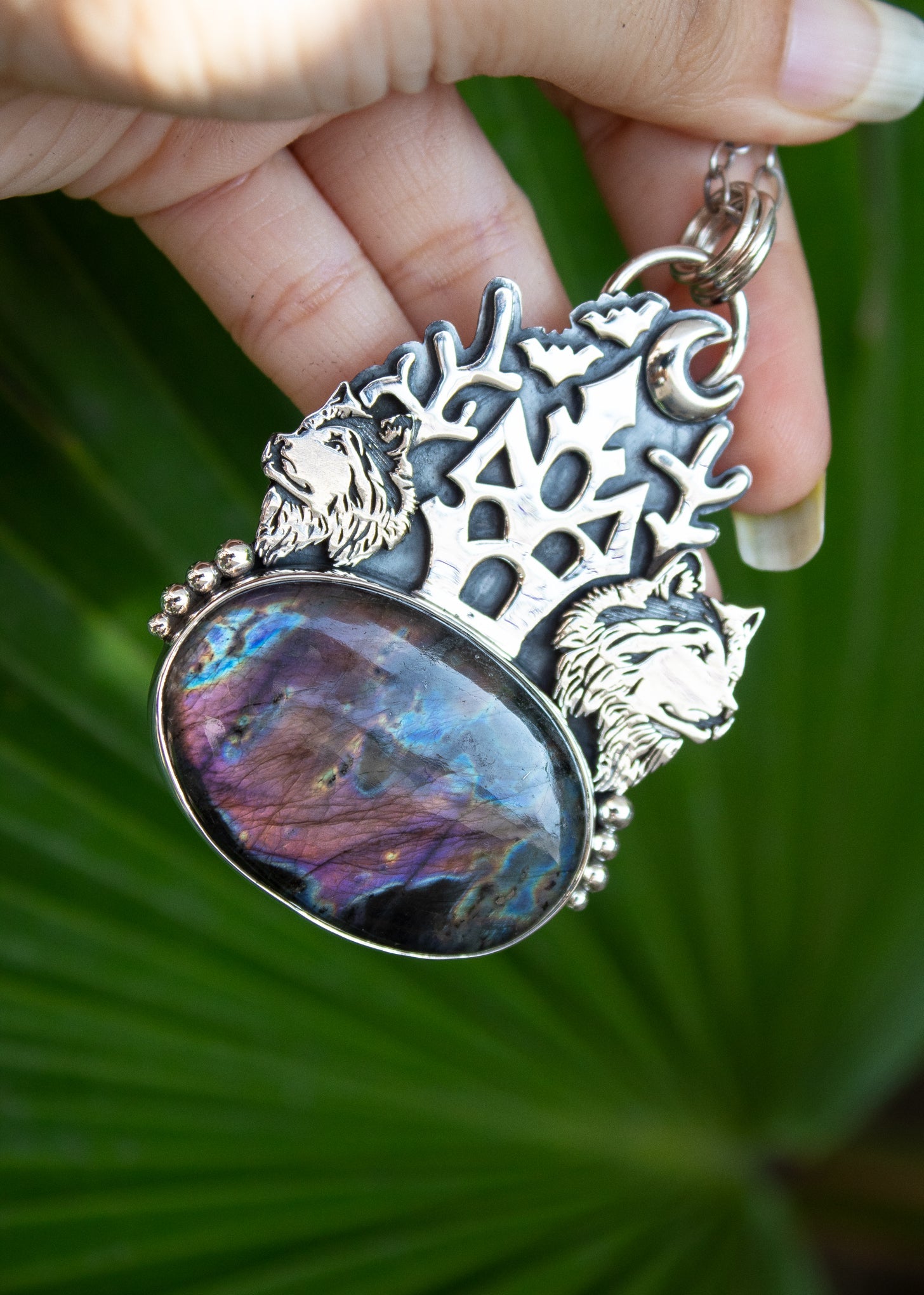 Haunted Twilight: Purple Labradorite Pendant, AP- 7132