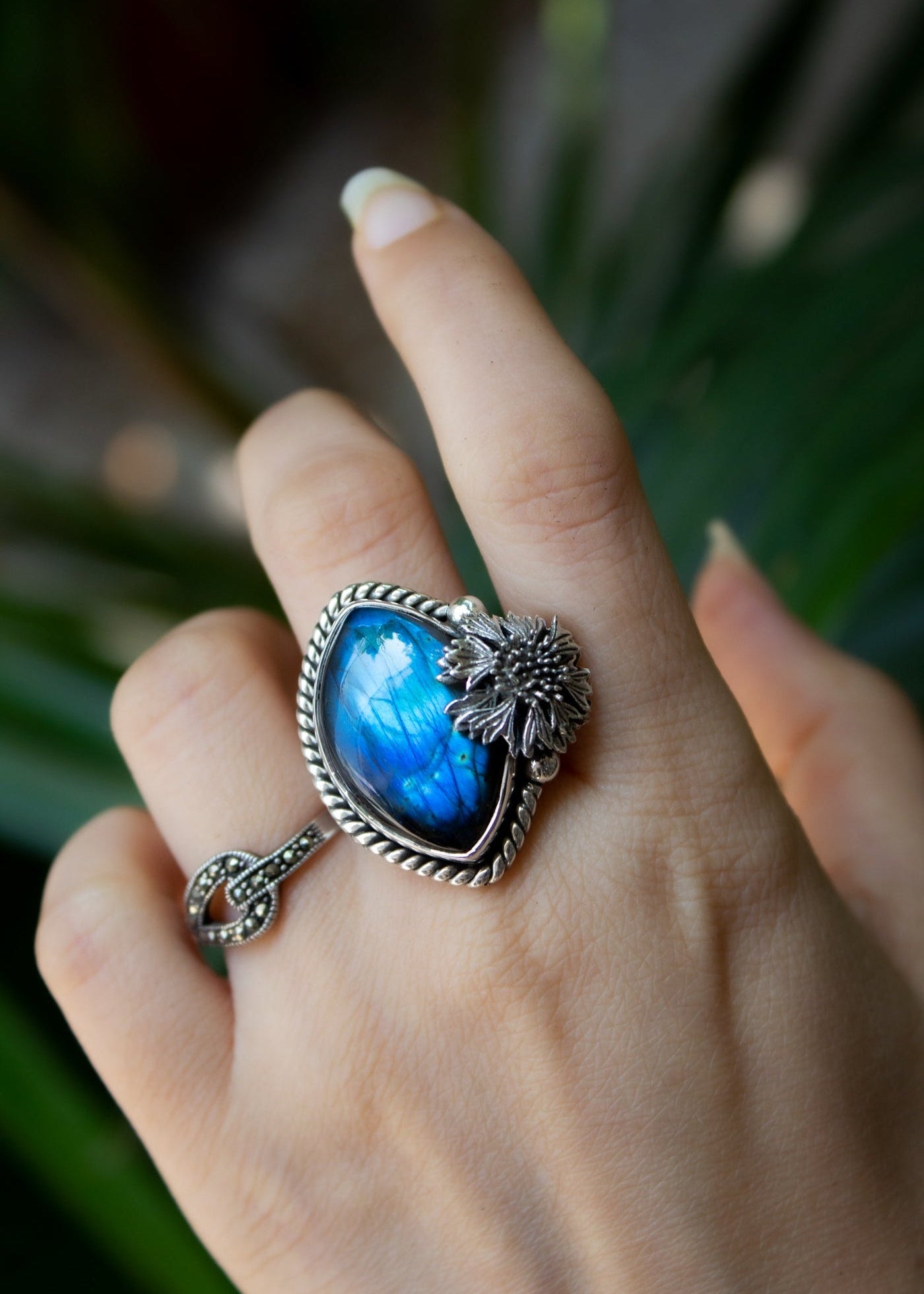 Labradorite Floral Ring, AR- 7136