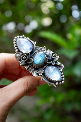 Celestial Bloom Ring – Moonstone & Labradorite. AR- 7551