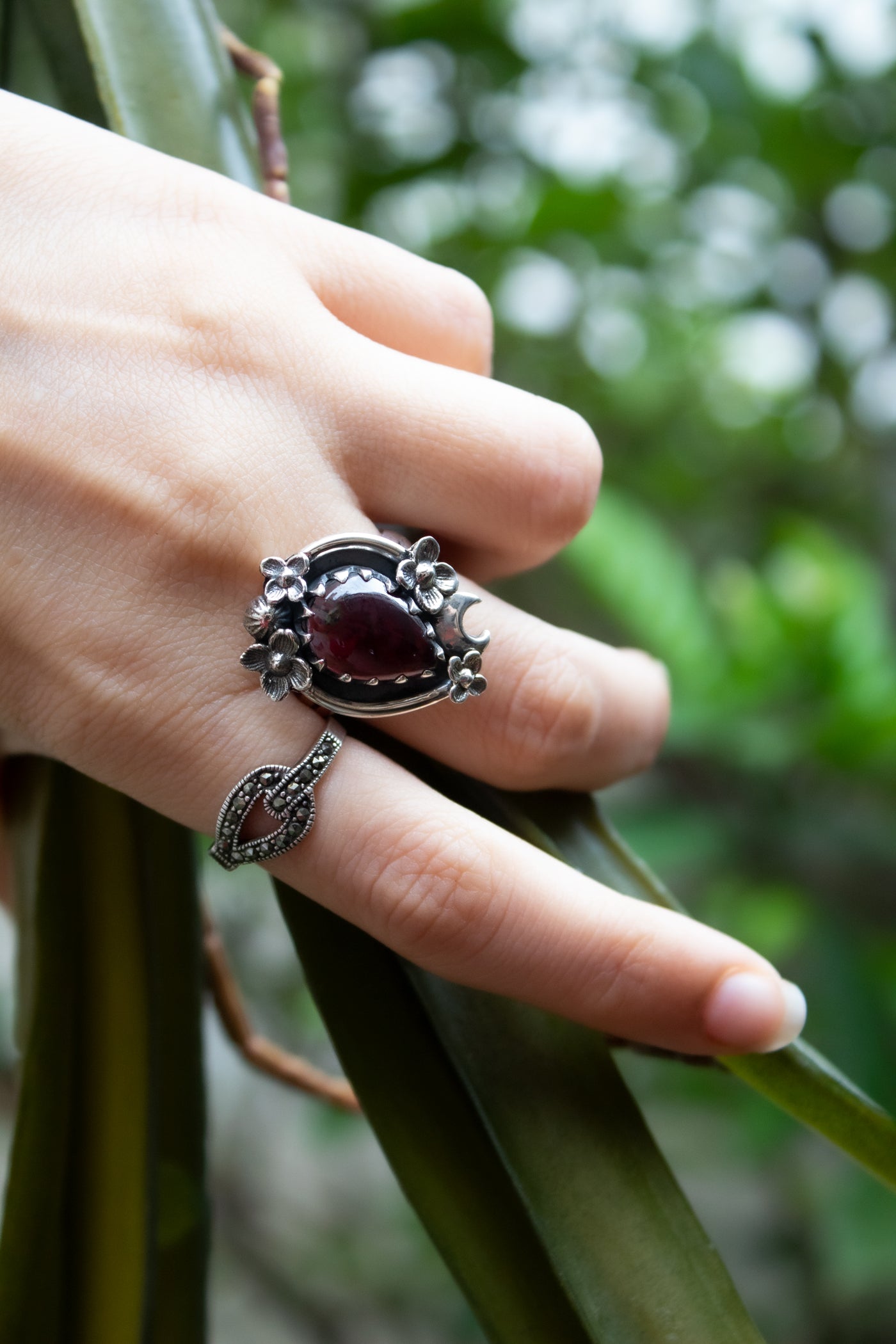 Twilight Petals: Garnet Ring, AR-7564