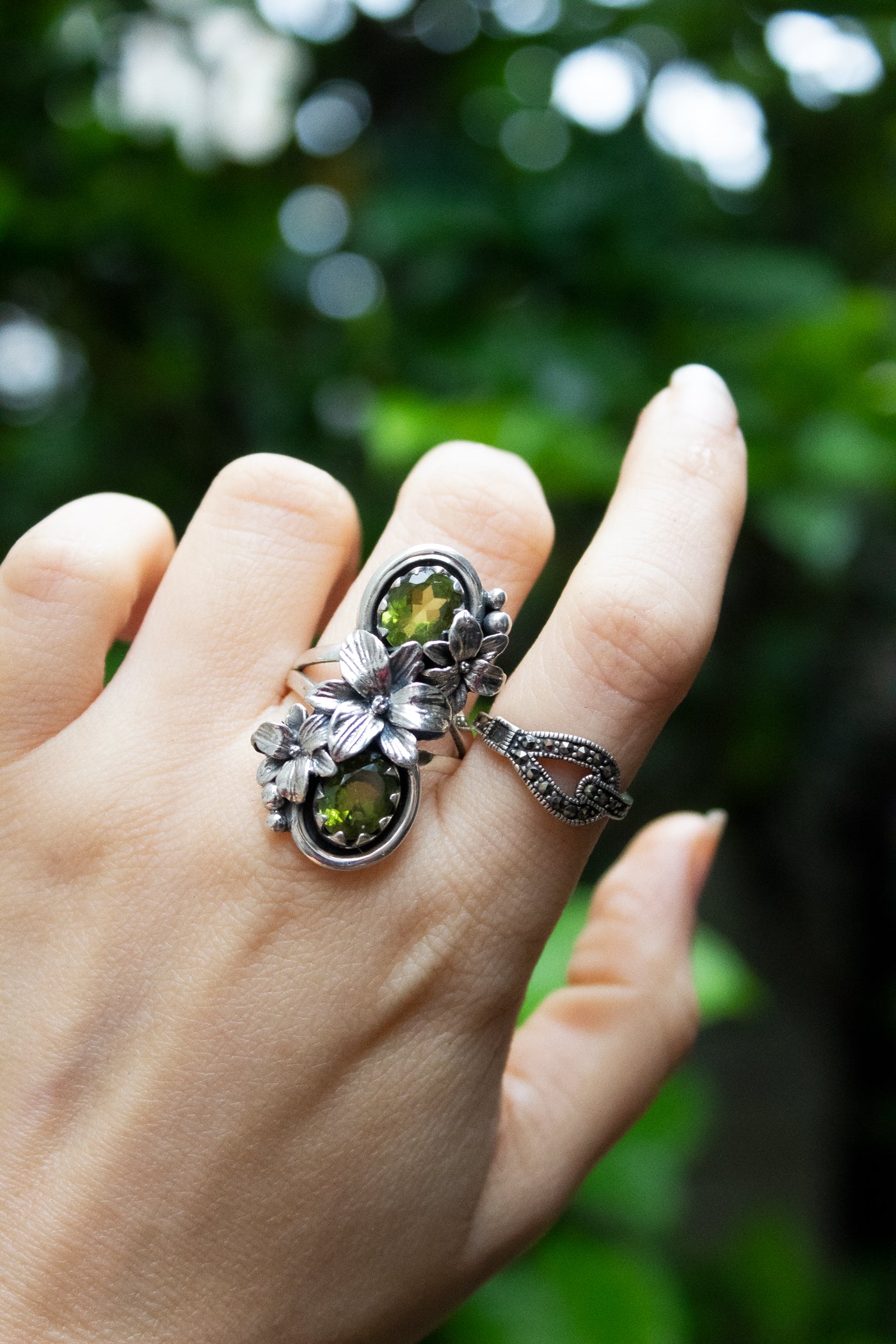 Garden of Light: Peridot Ring, AR- 7575