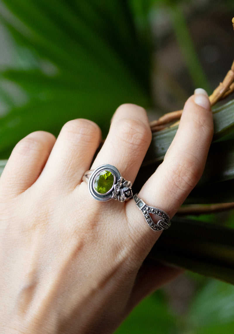 Verdant Bloom– Peridot Ring, AR- 7577