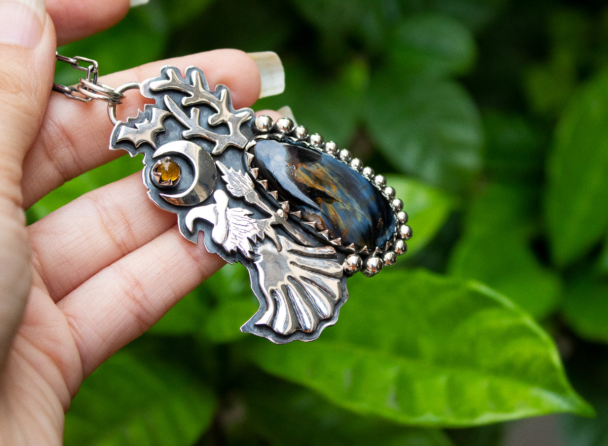 Enchanted Witch Pendant AP-7145