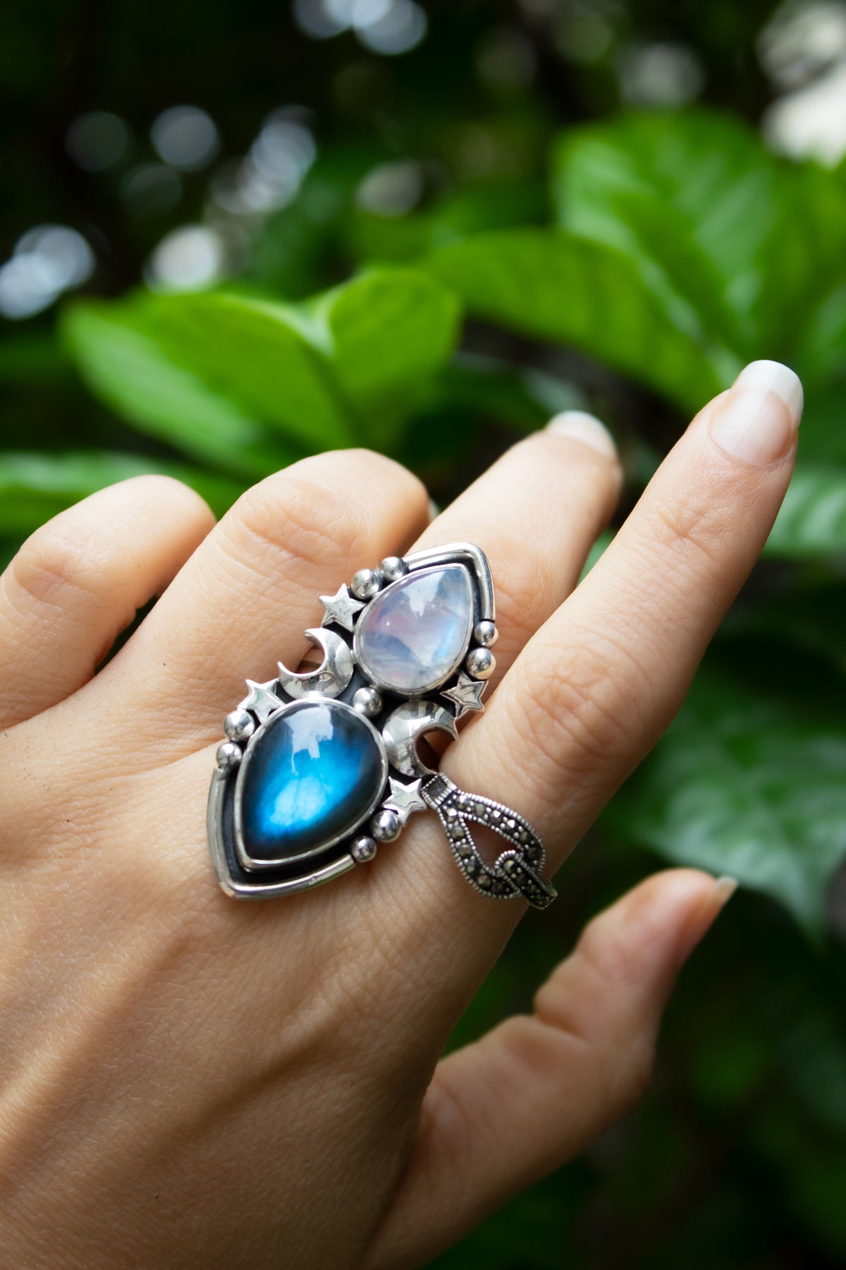 Stellar Tides – Labradorite & Moonstone Celestial Ring