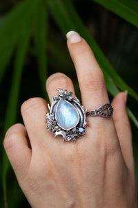Moonlit Whispers – Moonstone & Kyanite Ring, AR-7601