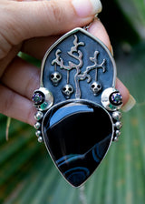 Black Agate Pendant with Tree & Skulls, AP-6823