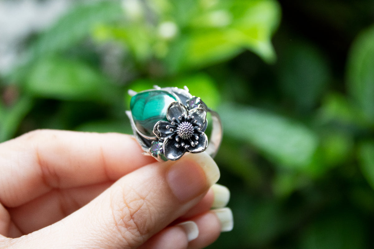 Verdant Elegance Malachite Ring, AR-7160