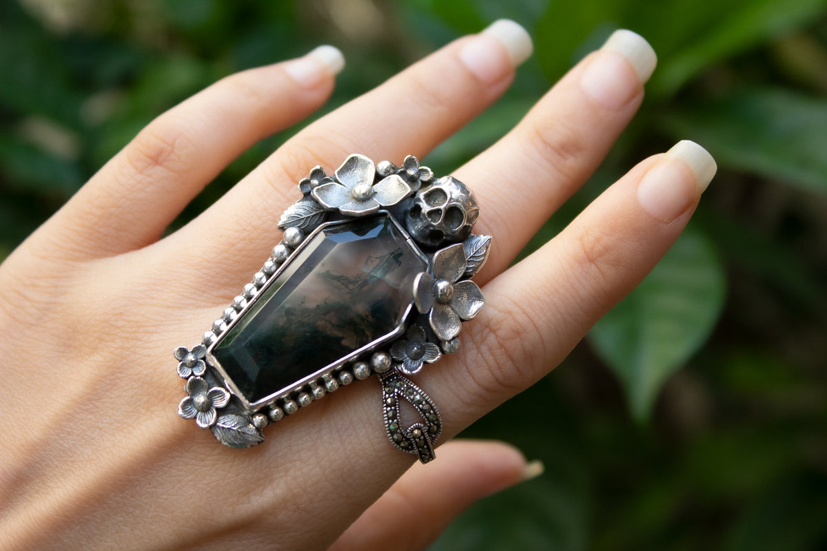 Moss Agate Coffin Ring, AR- 6865