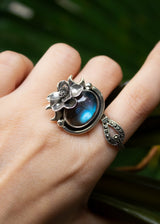 Enchanted Bloom: Labradorite Ring, AR- 7153