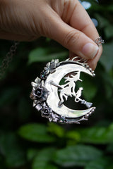 The Witch of the Crescent Moon Pendant, AP-7639