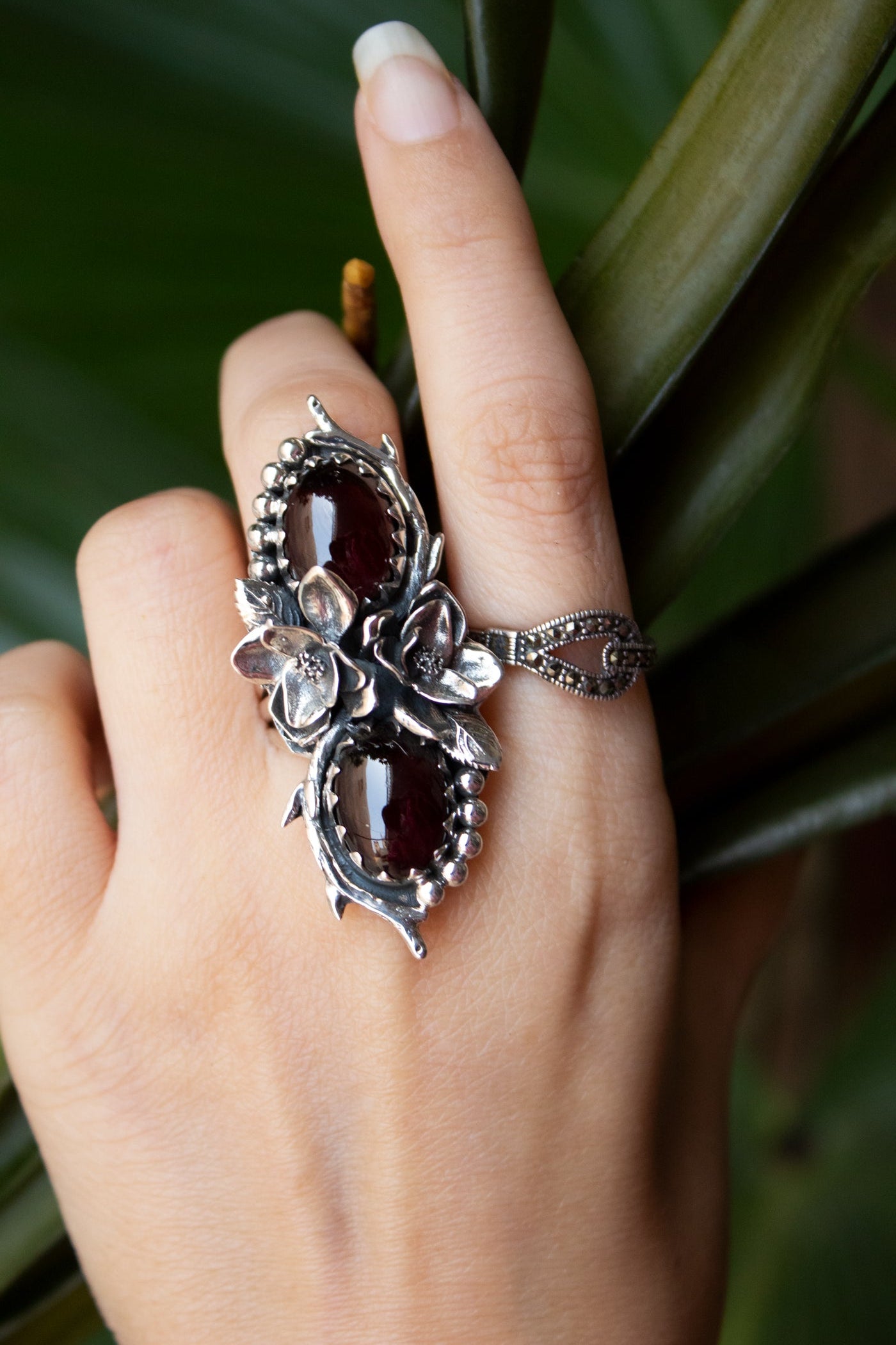 Floral Garnet Ring AR-7192