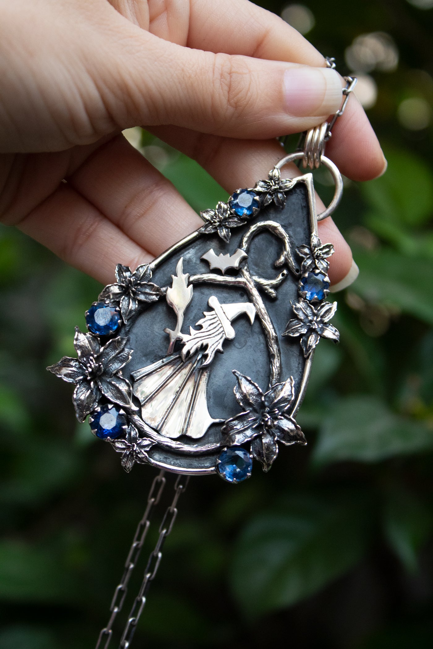 The Woodland Witch Pendant, AP-7641