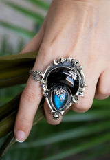Eclipse of Shadows: Black Onyx Labradorite Ring, AR- 7645
