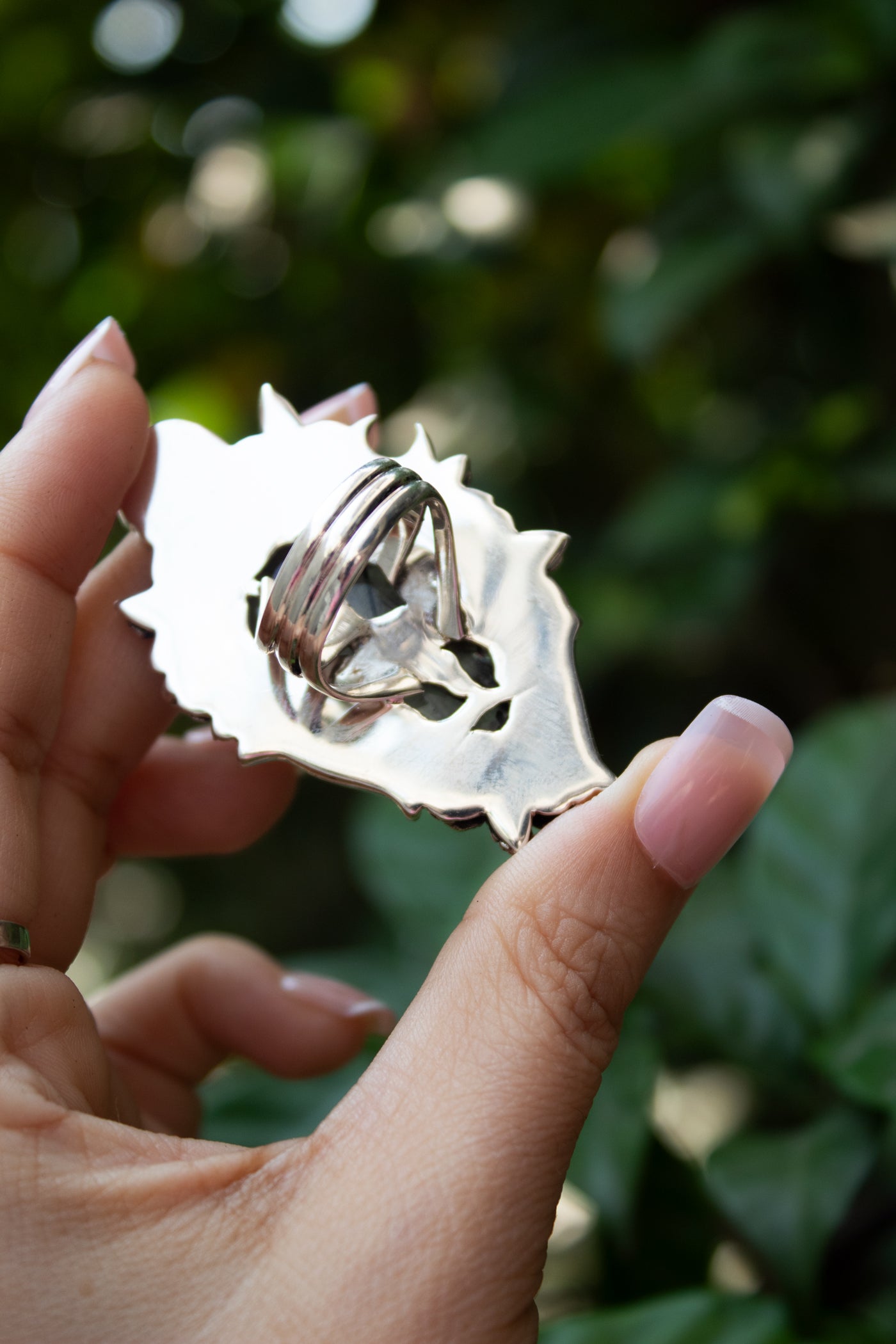 Grave Bloom: Black Rutile Ring, AR- 7643