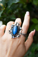 Lunar Veil Ring, AR- 7649