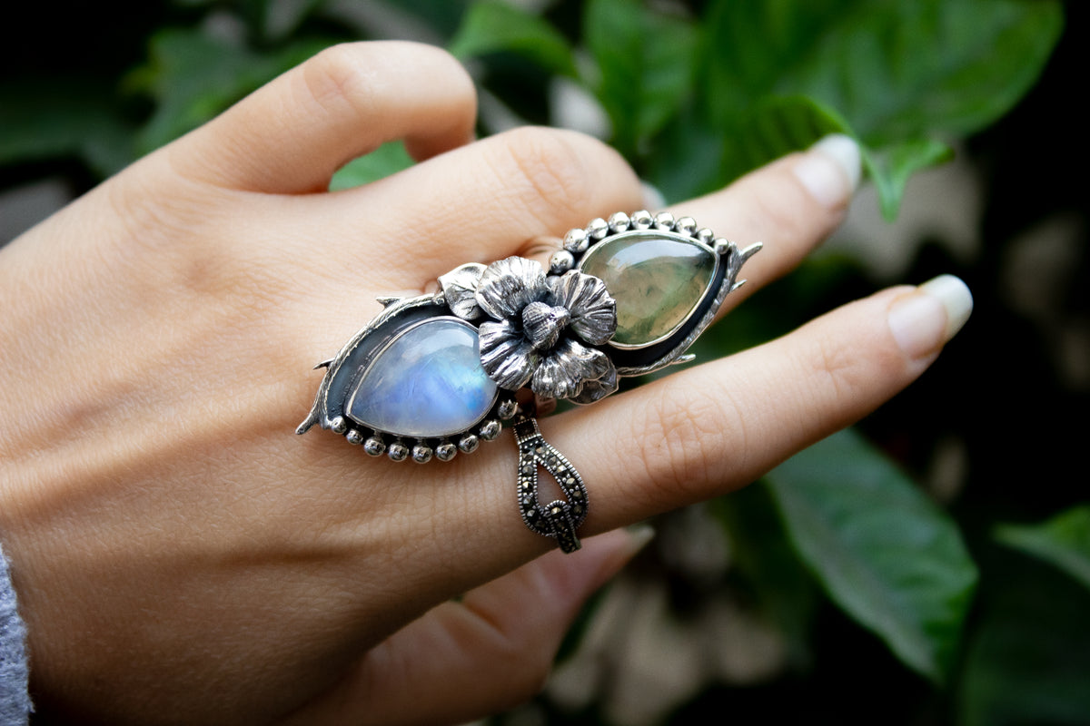 Botanical Blossom: Prehnite & Moonstone Ring, AR-7208