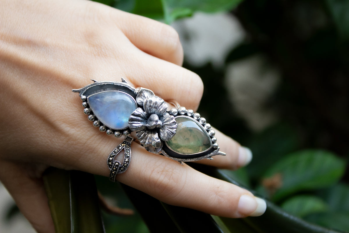 Botanical Blossom: Prehnite & Moonstone Ring, AR-7208