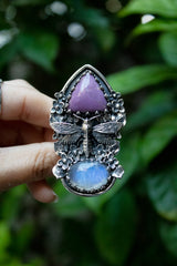 Twilight Meadow Bee – Phosphosiderite & Moonstone Ring, AR-7720