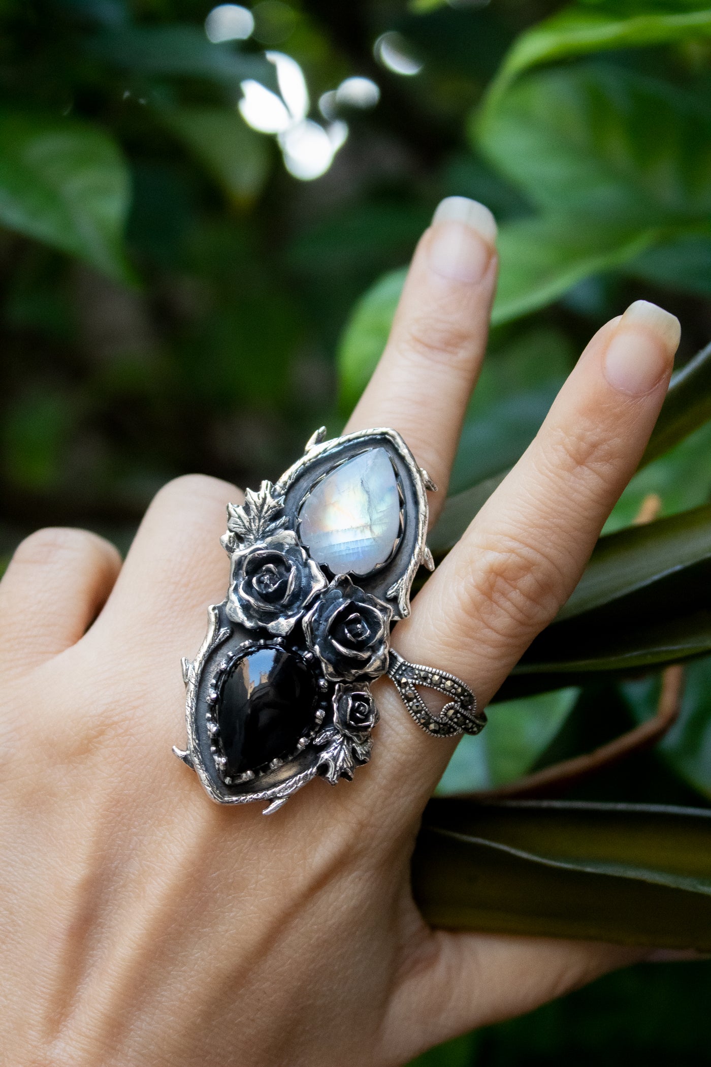 Eclipse Balance – Moonstone & Onyx Ring, AR-7719