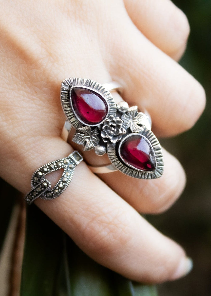 Red Garnet Floral Ring AR-6542