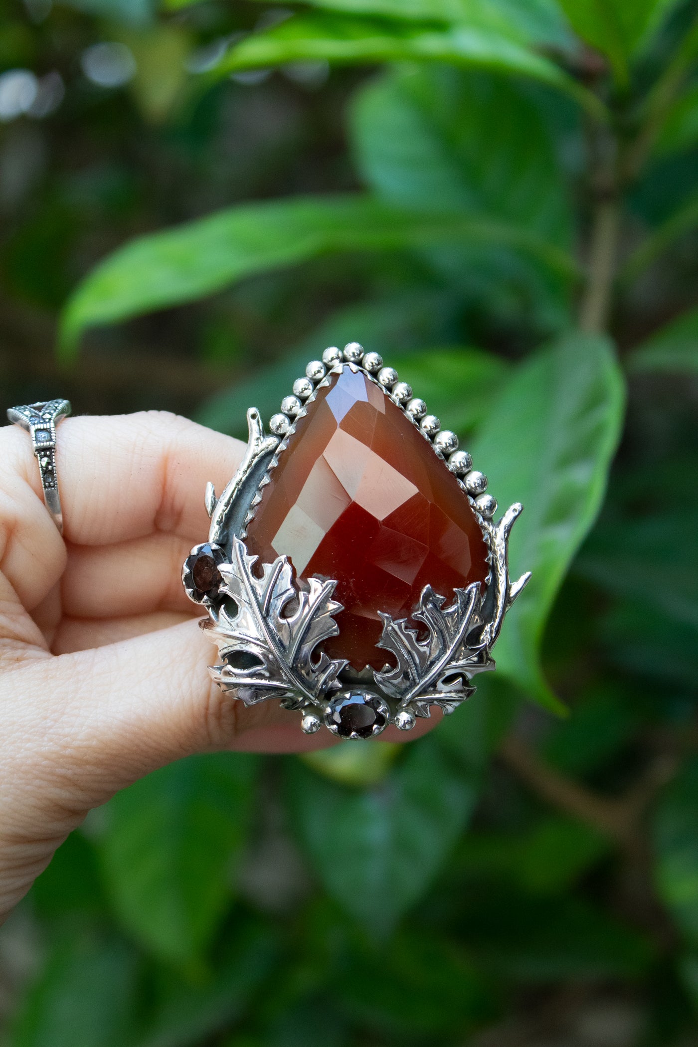 Autumn Forest – Red onyx with Smokey Ring, AR-7673