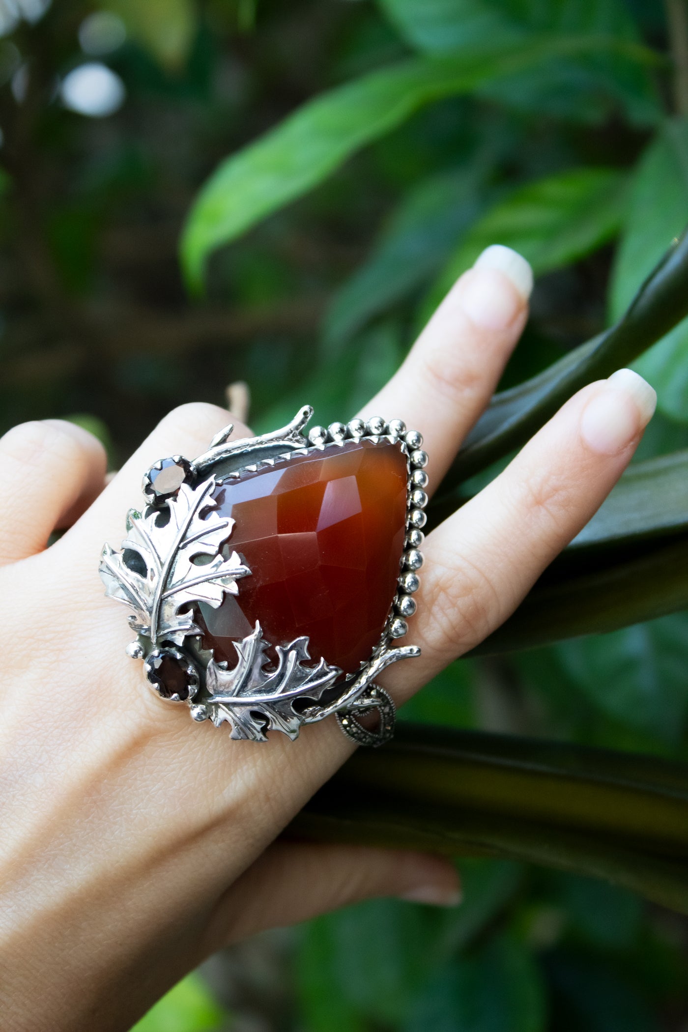 Autumn Forest – Red onyx with Smokey Ring, AR-7673