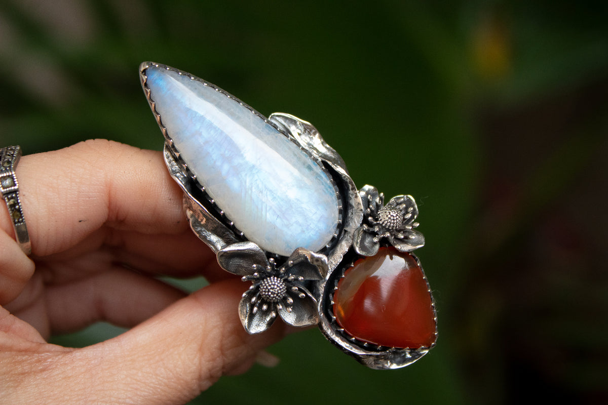 Floral Embrace: Moonstone & Red Onyx Ring, AR-7231