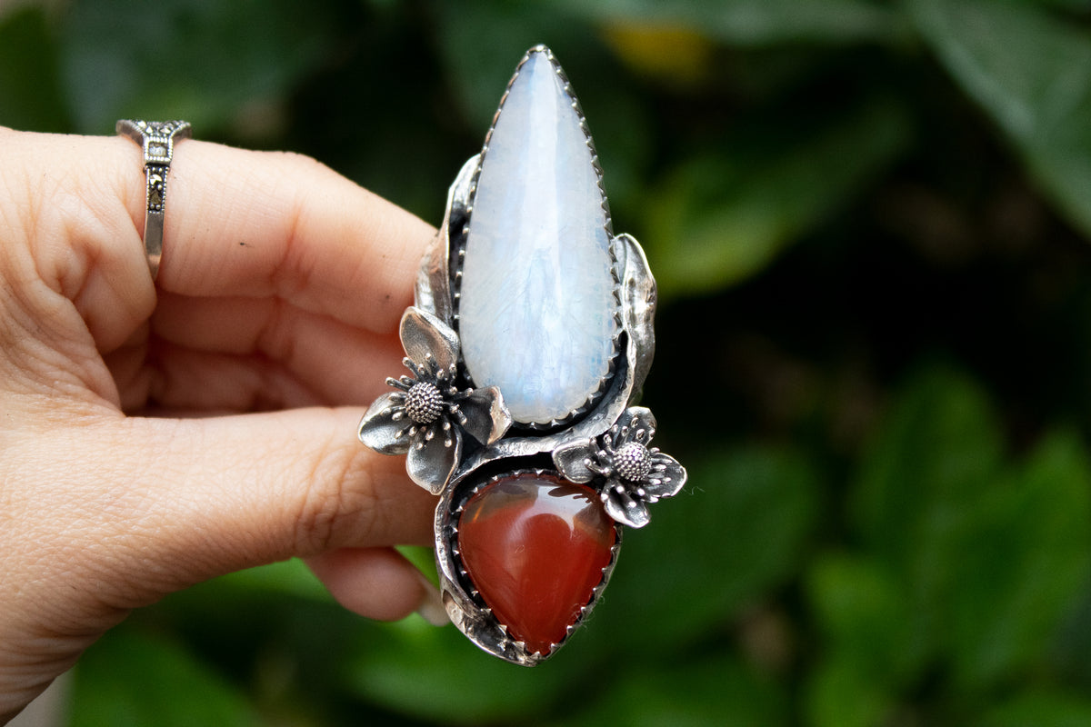 Floral Embrace: Moonstone & Red Onyx Ring, AR-7231