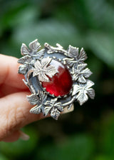 Anillo Granate Floral AR-6547