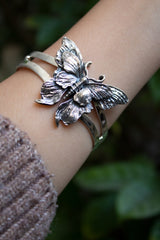 Soul in Flight – Sterling Silver Butterfly Cuff, AR-7700