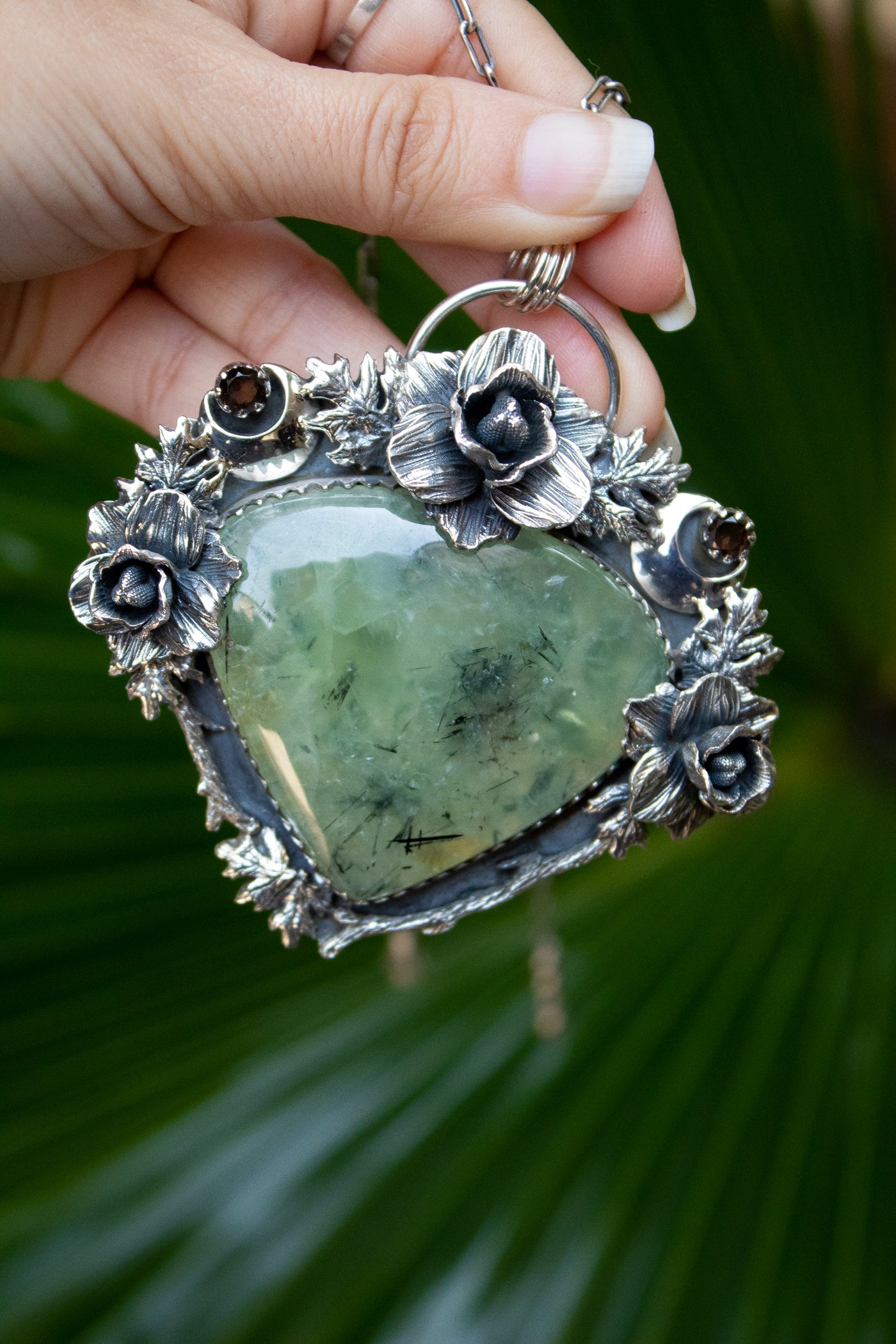 Enchanted Forest Heart – Botanical Pendant, AP-7703