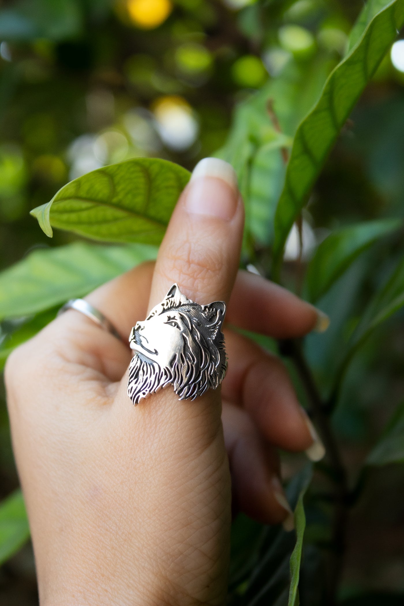 Lone Wolf Guardian – Sterling Silver Ring, AR-7715