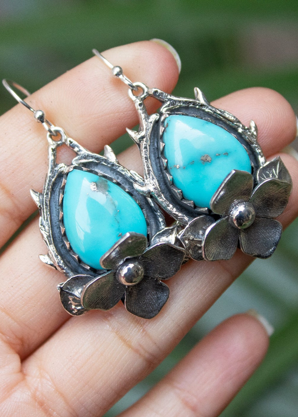 Verdant Serenity – Turquoise Earrings AE-7354