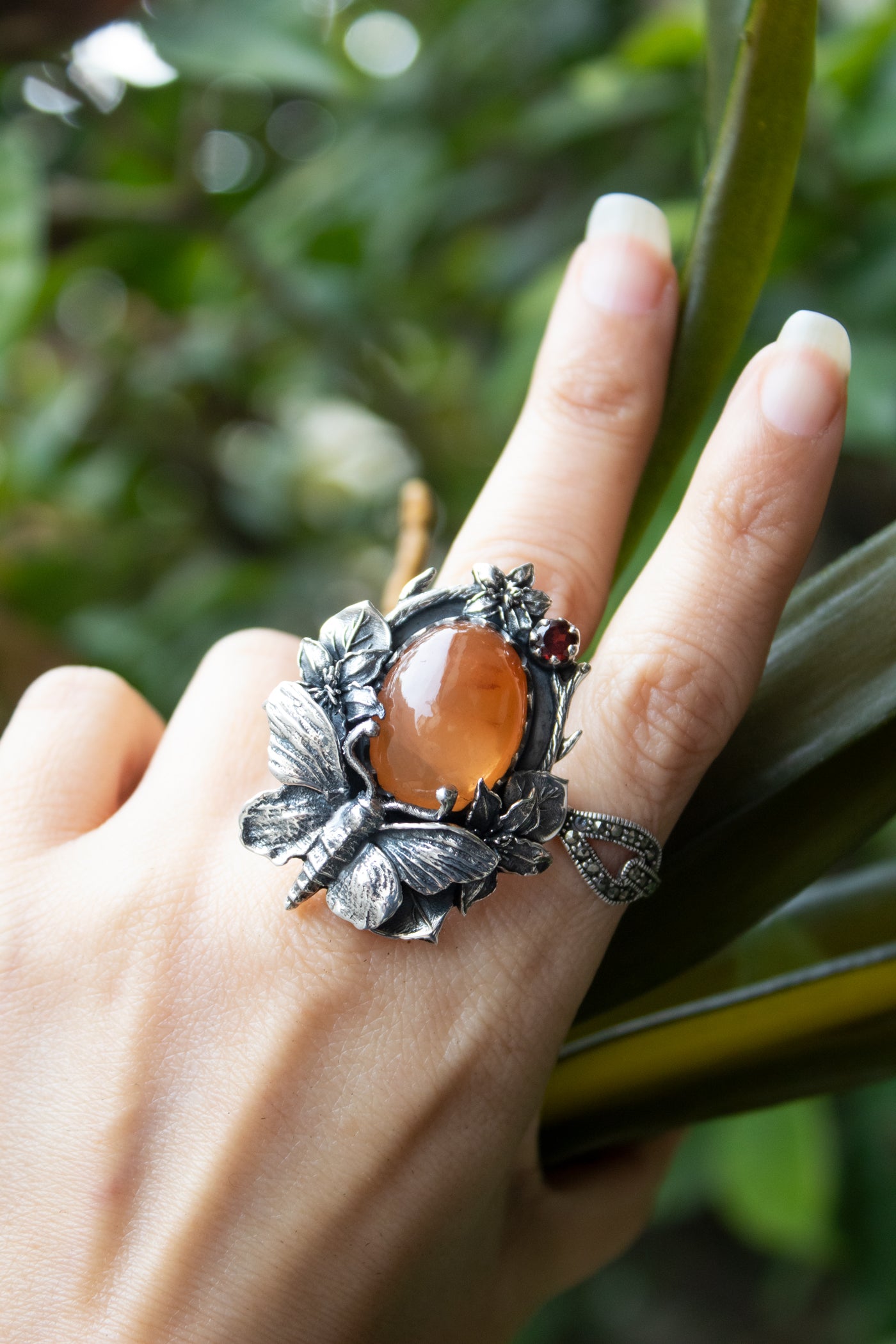 Sunlit Nectar — Orange Quartz Bee & Garnet Garden Ring, AR- 7748