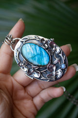 Bloom in Chaos Labradorite Locket Pendant, AP-7756