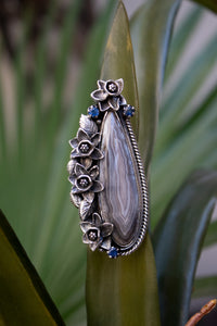 Botswana Beauty: Sterling Silver Ring with Daffodils and Kyanite AR-6935