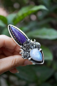 Mystic Echo — Charoite & Moonstone Ring, AR- 7782