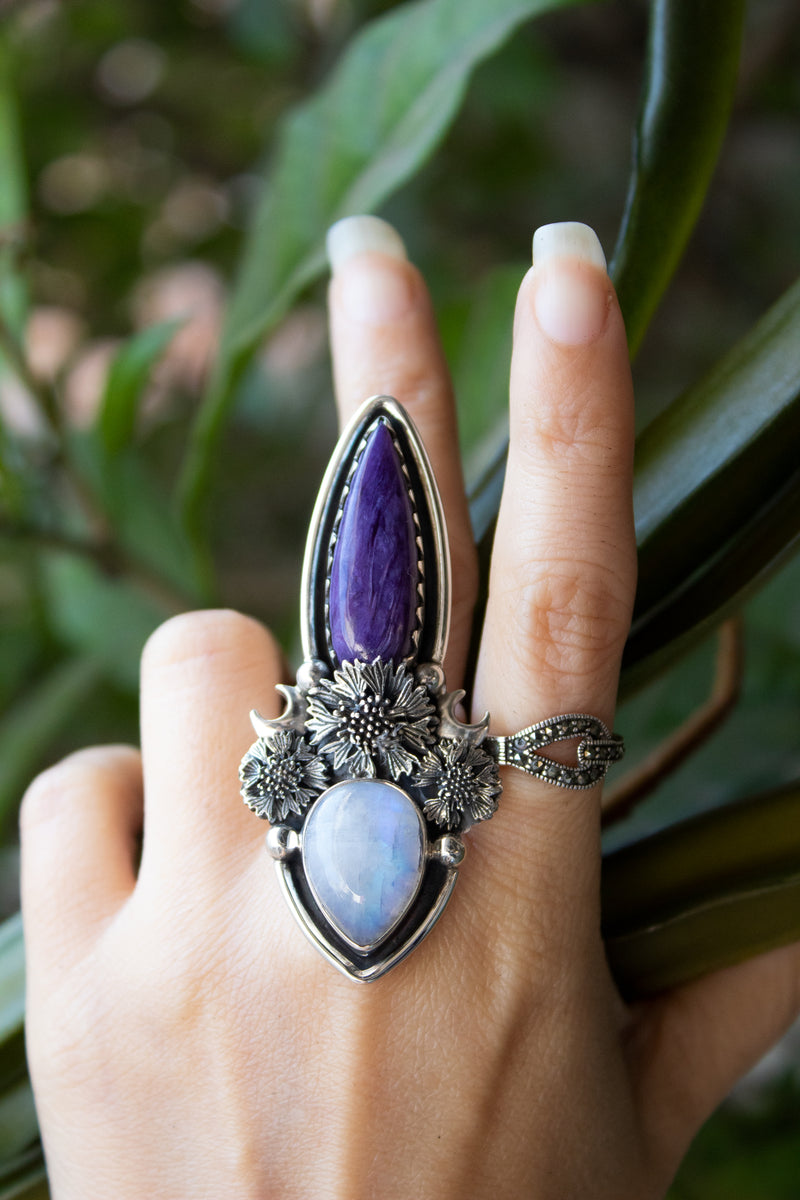 Mystic Echo — Charoite & Moonstone Ring, AR- 7782
