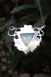 Serpentine Bloom — Moonstone Pendant, AR- 7788