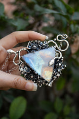 Serpentine Bloom — Moonstone Pendant, AR- 7788