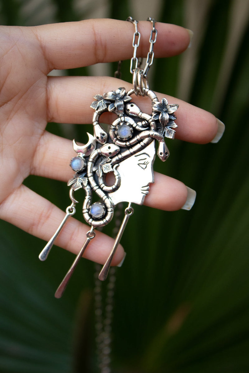 Gorgon’s Whisper: Medusa Pendant, AP-7804