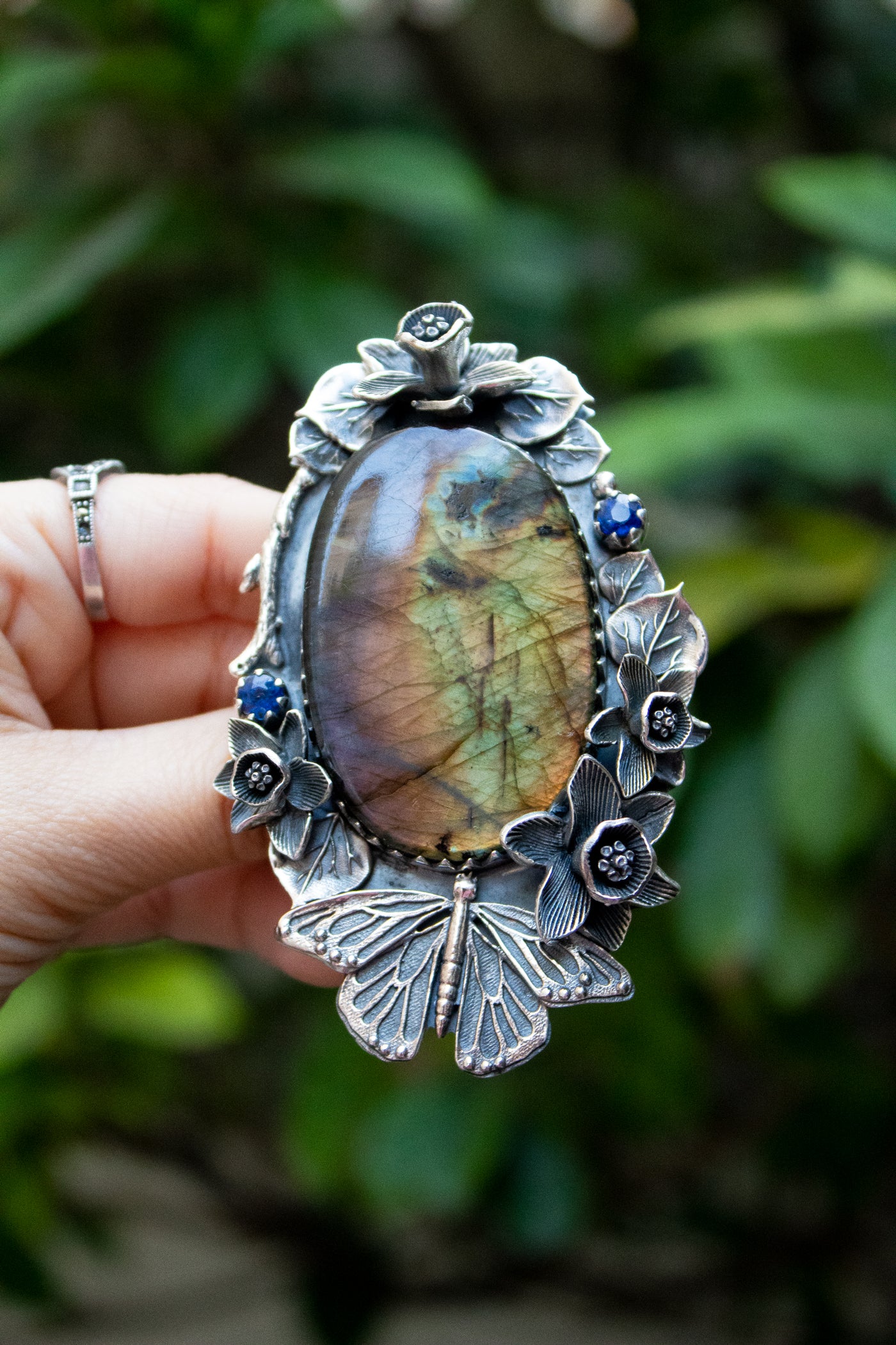 Solarwing Reverie: Labradorite Ring, AR-7811