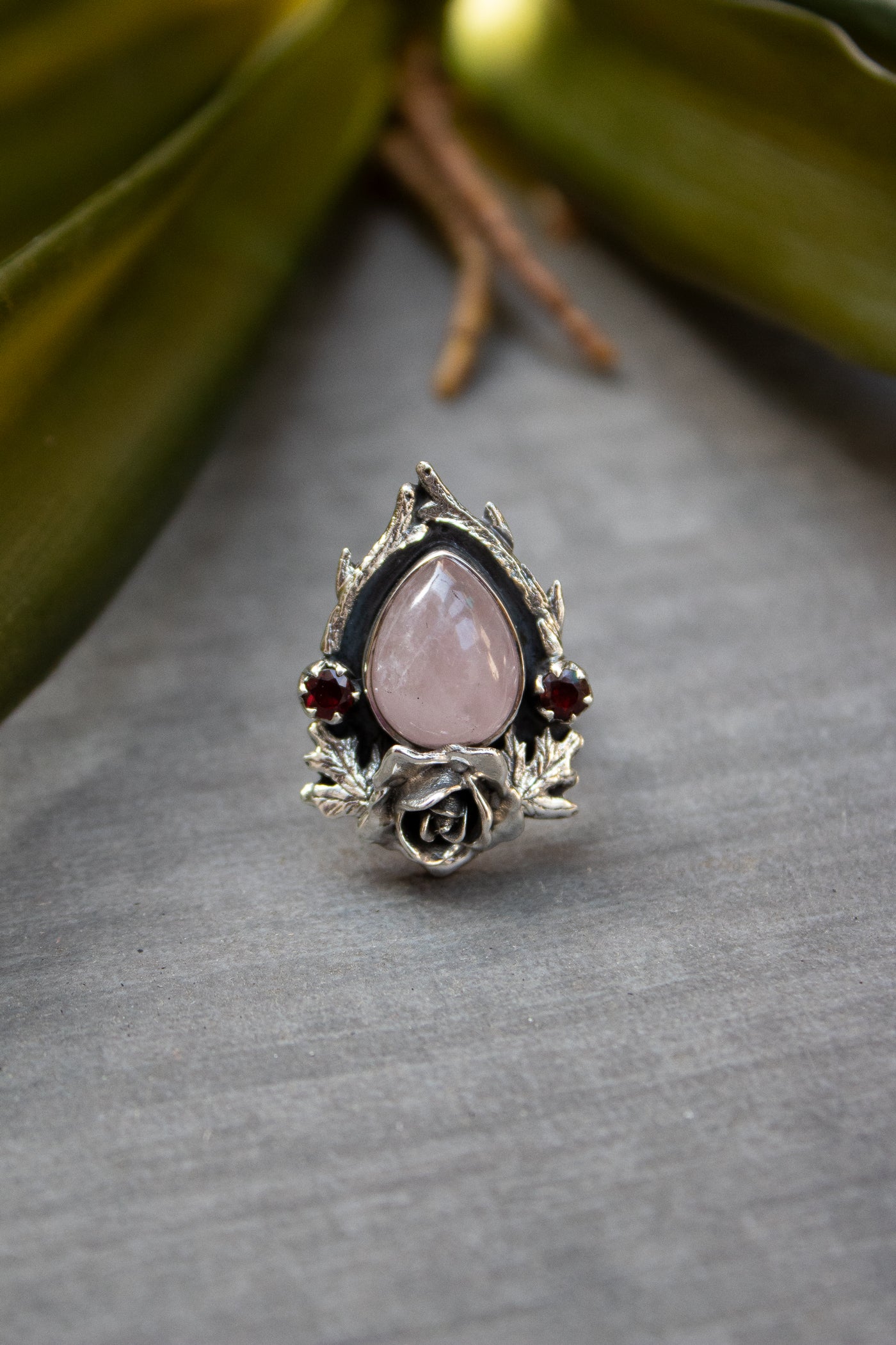 Rose Thorn: Rose Quartz & Garnet Floral Ring, AR-7391