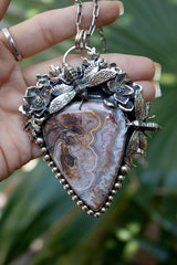 Garden of Whispers — Crazy Lace Agate & Bees Sterling Silver Pendant, AR- 7463
